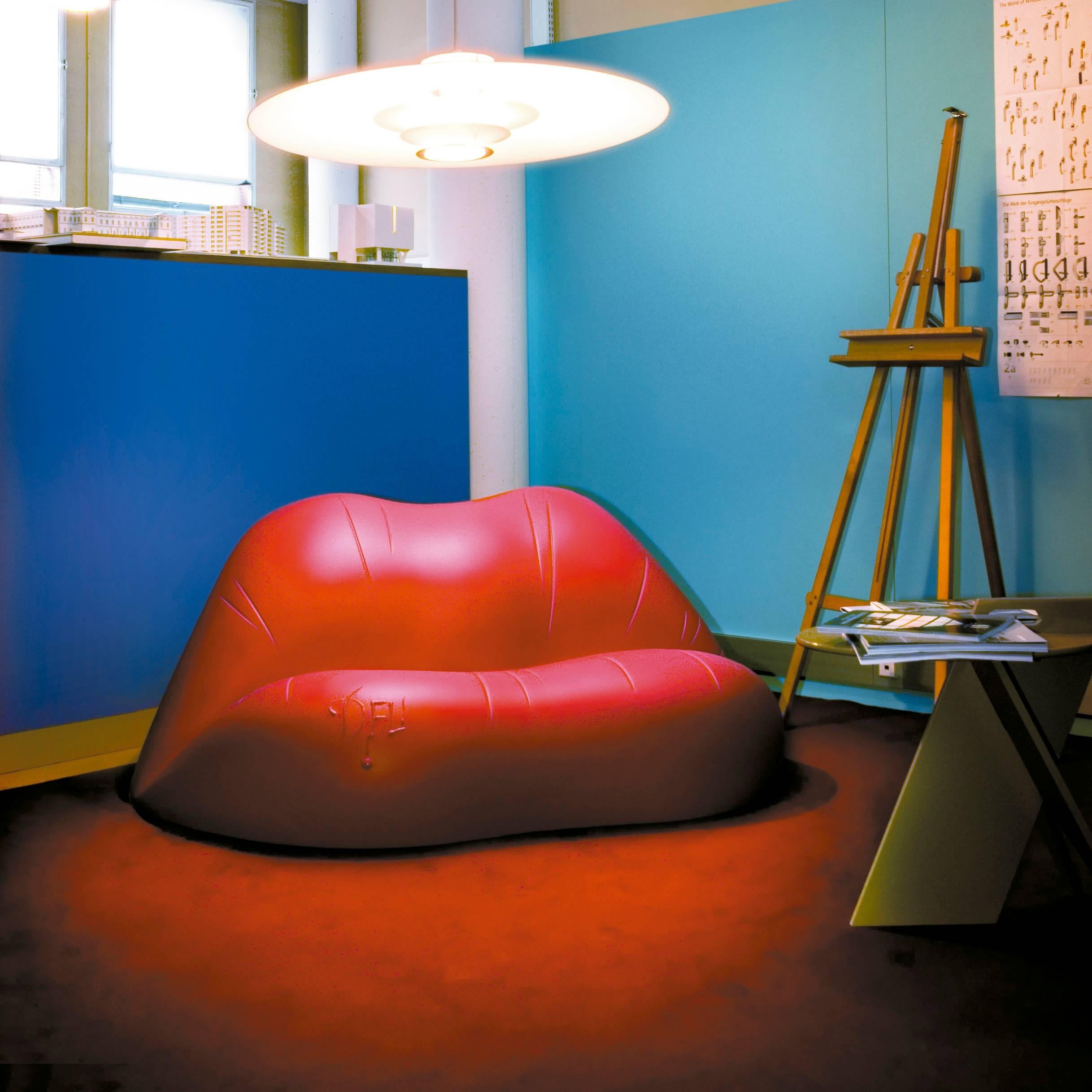 Plastique Salvador Dali, canapé contemporain rouge à lèvres de Dali pour BD en vente