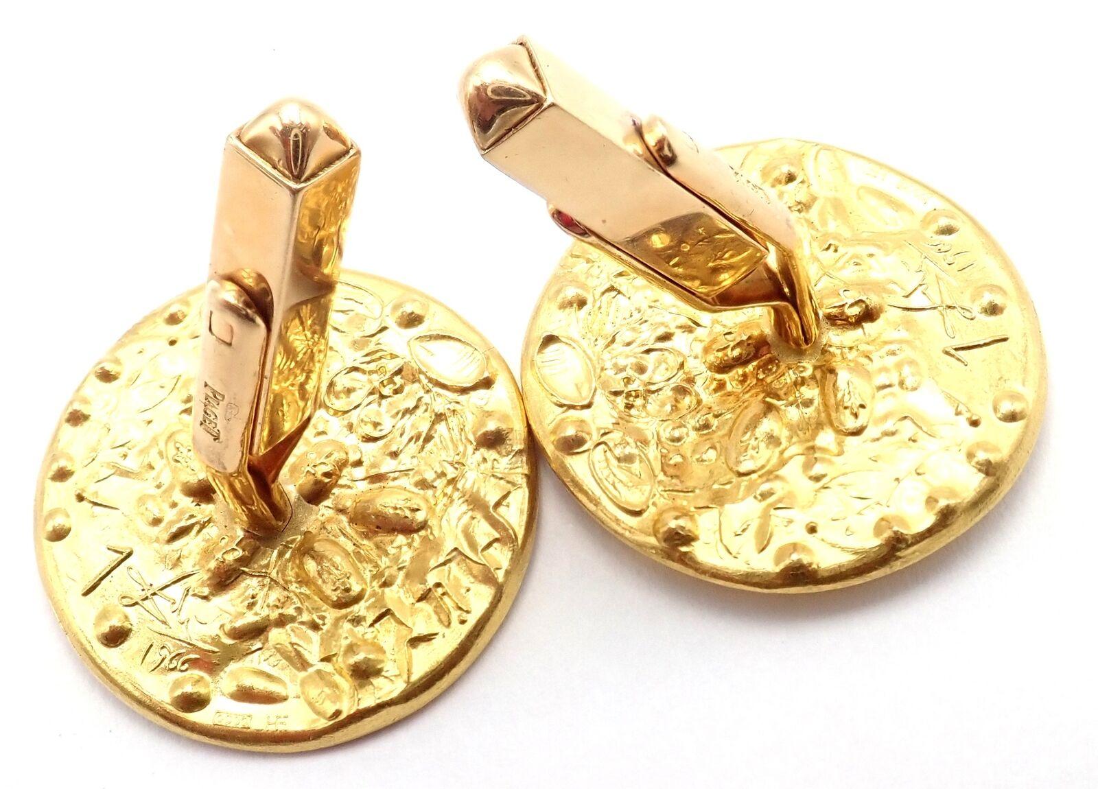 Salvador Dali D'or for Piaget Yellow Gold Large Cufflinks For Sale 4