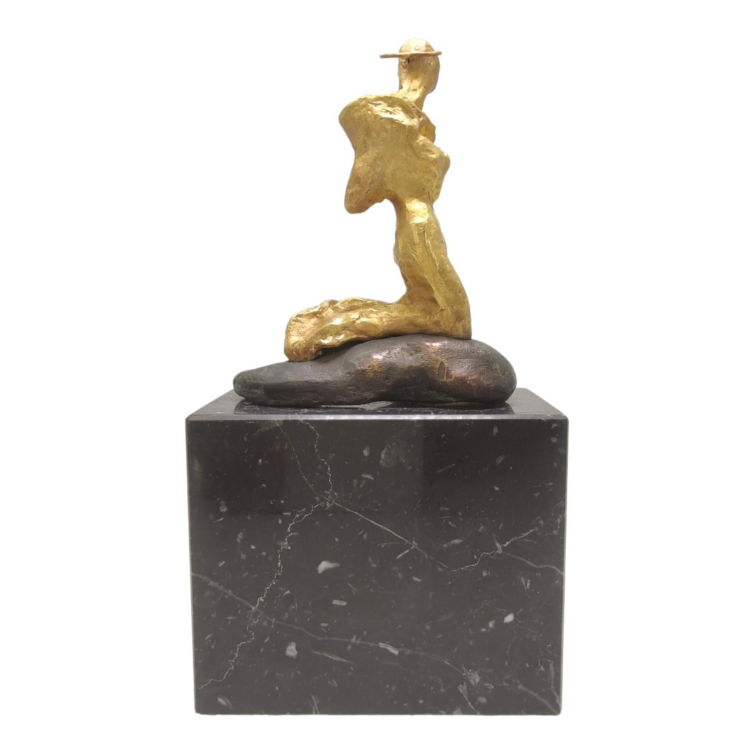 Women's or Men's Salvador Dalí, golden figurine, San Carlos de Borromeo 1973, certificate  For Sale
