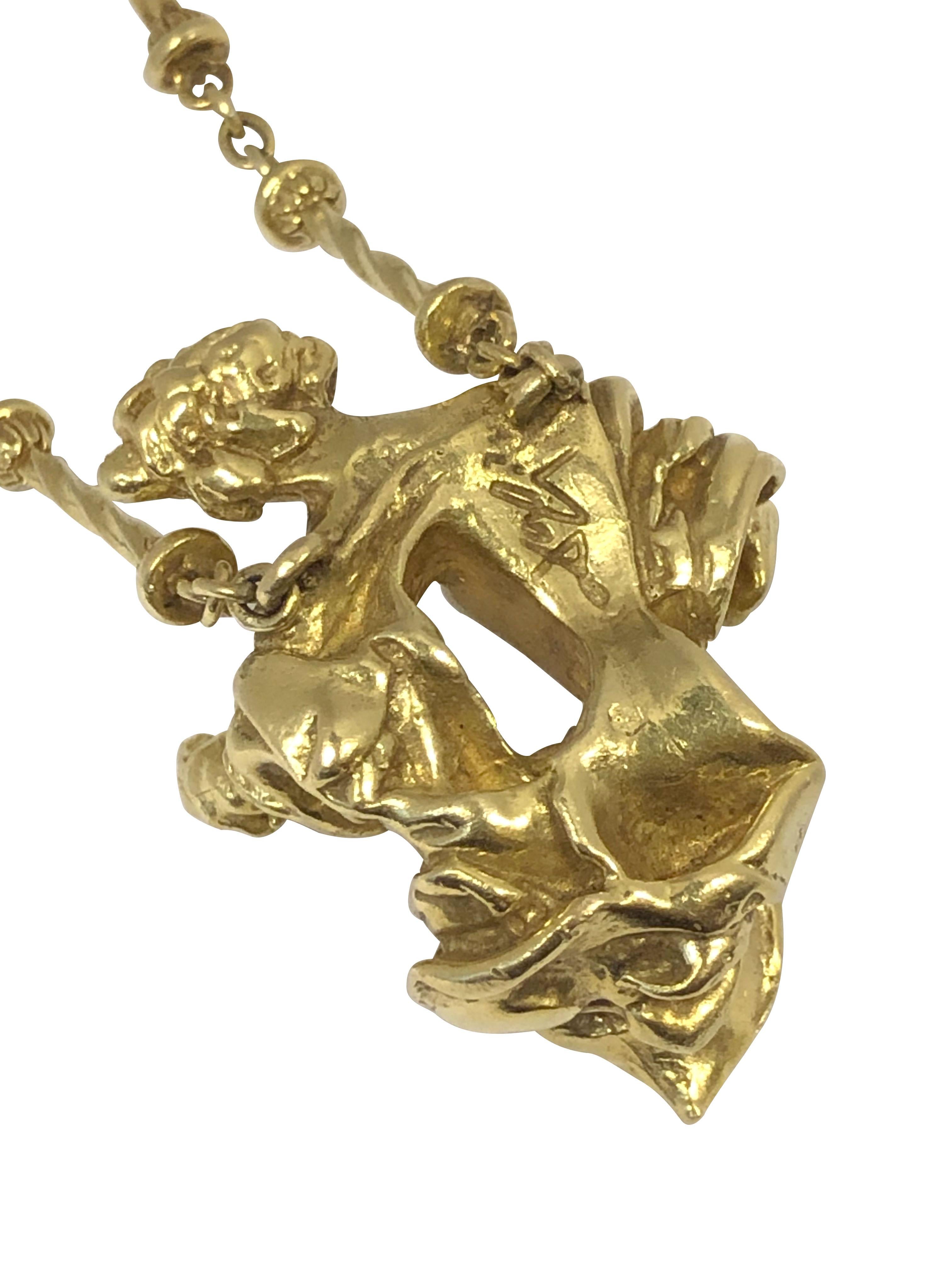Salvador Dali, collier Madonna De Port en or jaune  Excellent état - En vente à Chicago, IL