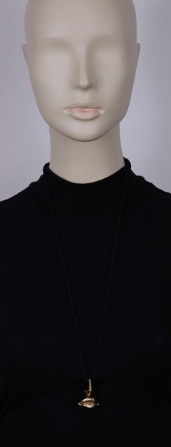 SALVADOR DALI Parfums Vintage Mouth and Nose Pendant Necklace