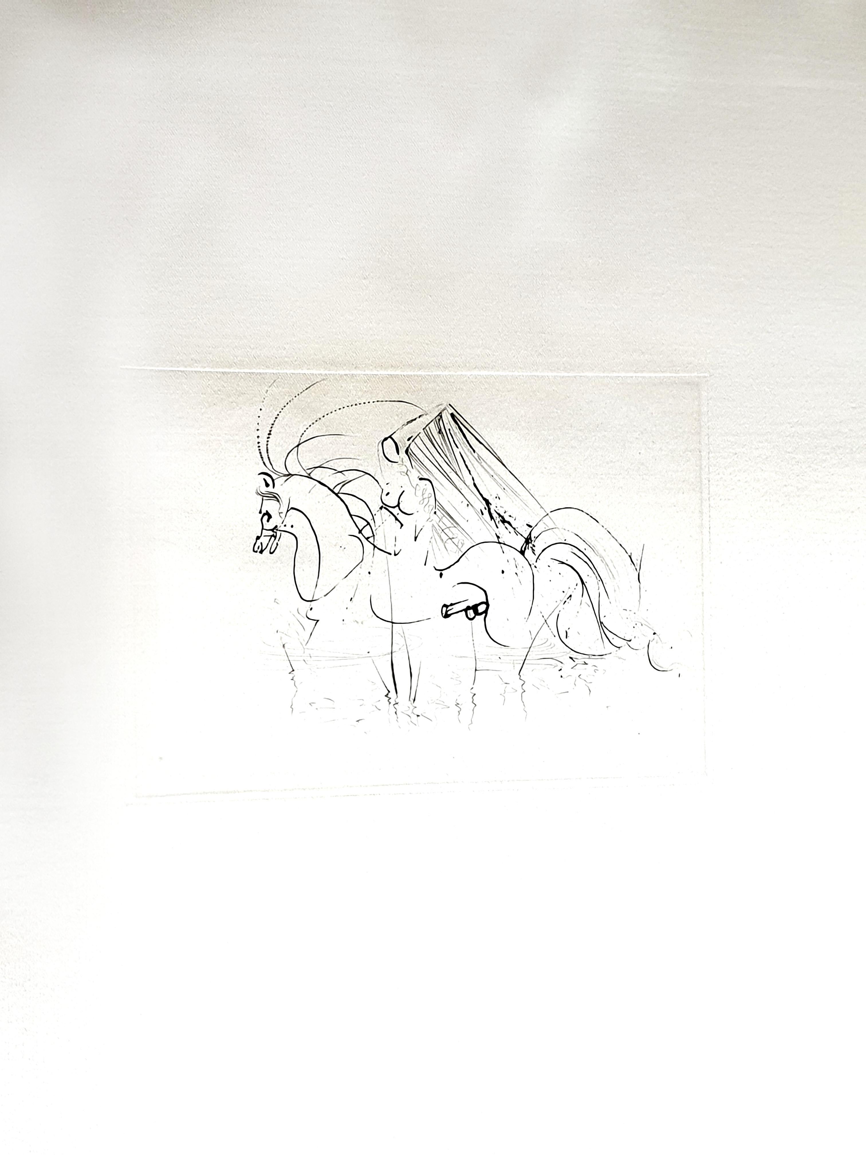 Salvador Dalì - Nudo a cavallo - Acquaforte originale su seta - Figurative Print Grigio di Salvador Dalí