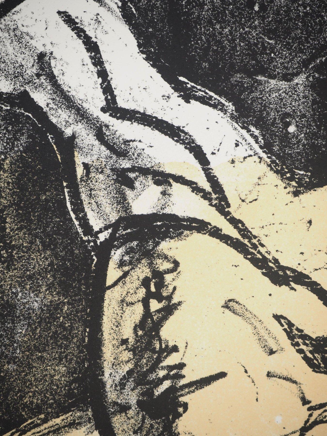 La mano - Litografia originale firmata (Field #67-2) - Figurative Print Beige di Salvador Dalí