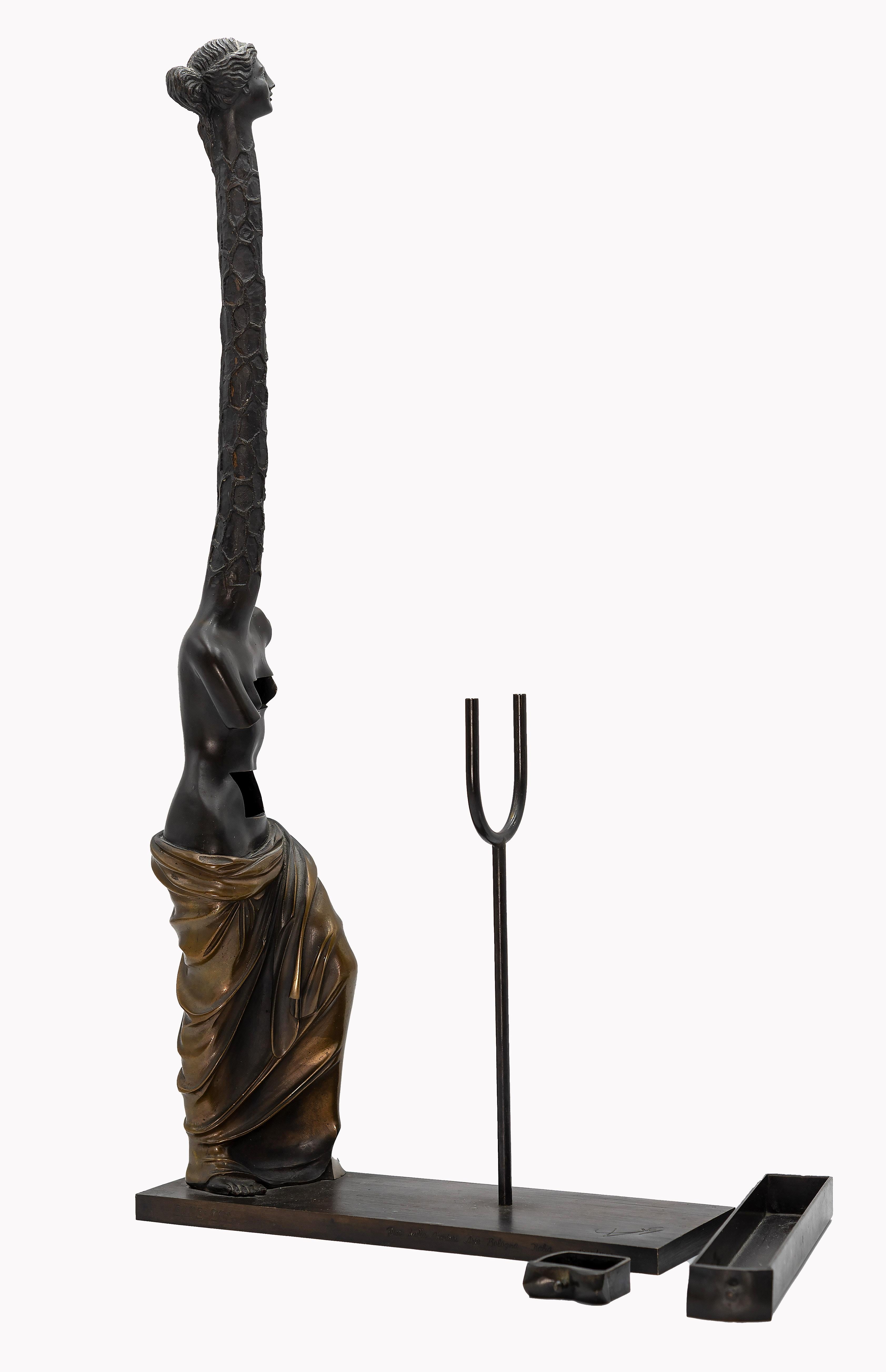 Femme Giraffe - Bronze Sculpture attr. to Salvador Dalì - 1973 - Gold Figurative Sculpture by Salvador Dalí