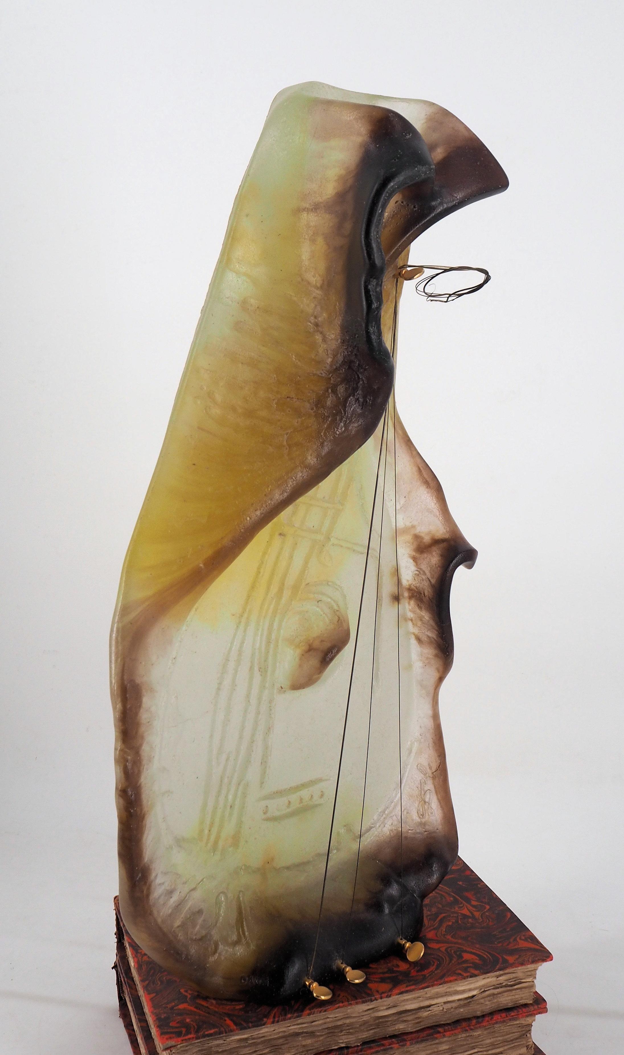 Guitar - Pate de verre sculpture, Signed - Daum 1967 (with certificate) - Surrealist Sculpture by Salvador Dalí