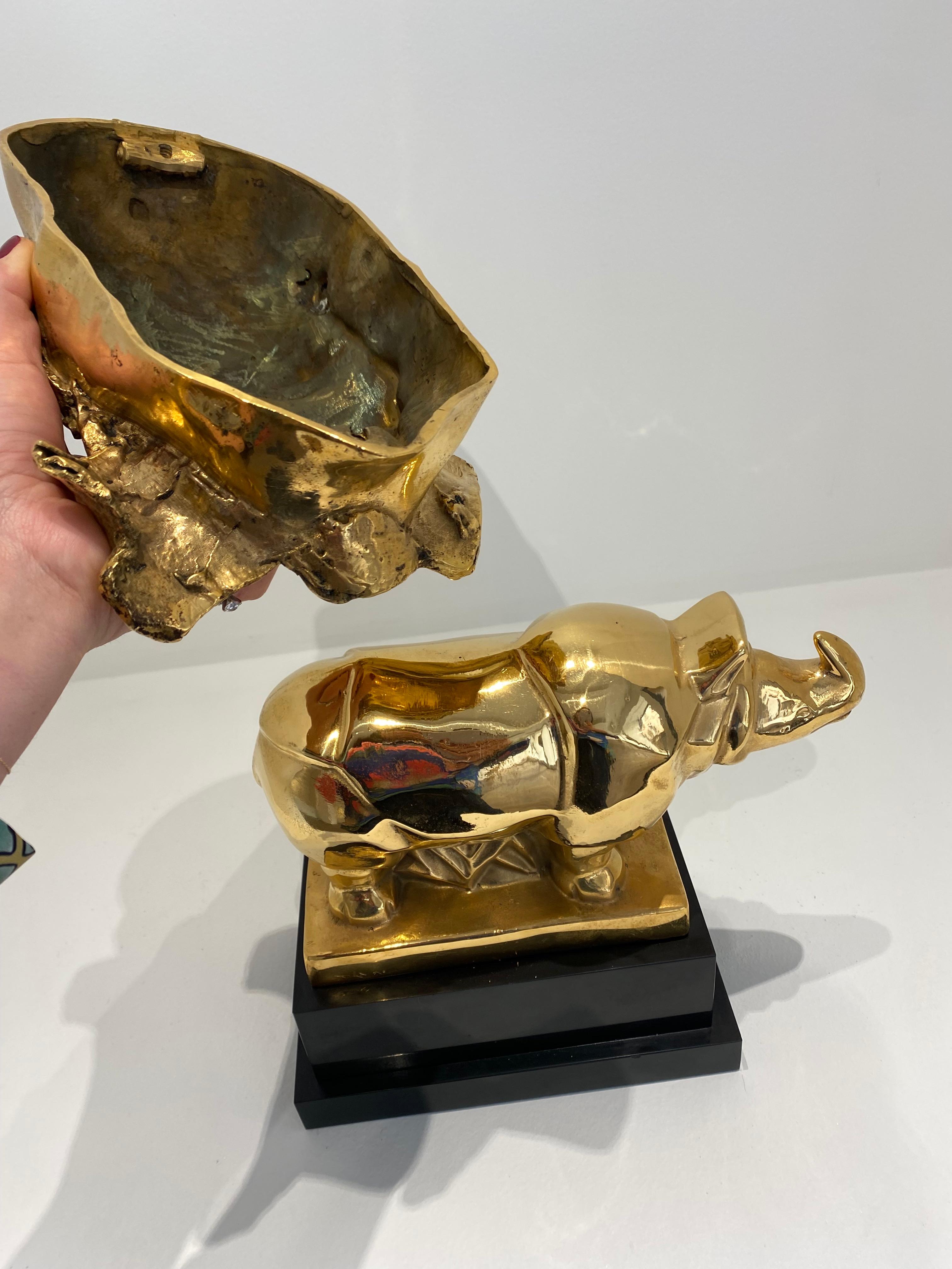 Masque de Napoléon sur un Rhinocéros, Sculpture, Dali, Or, Animaux, Bronze en vente 2