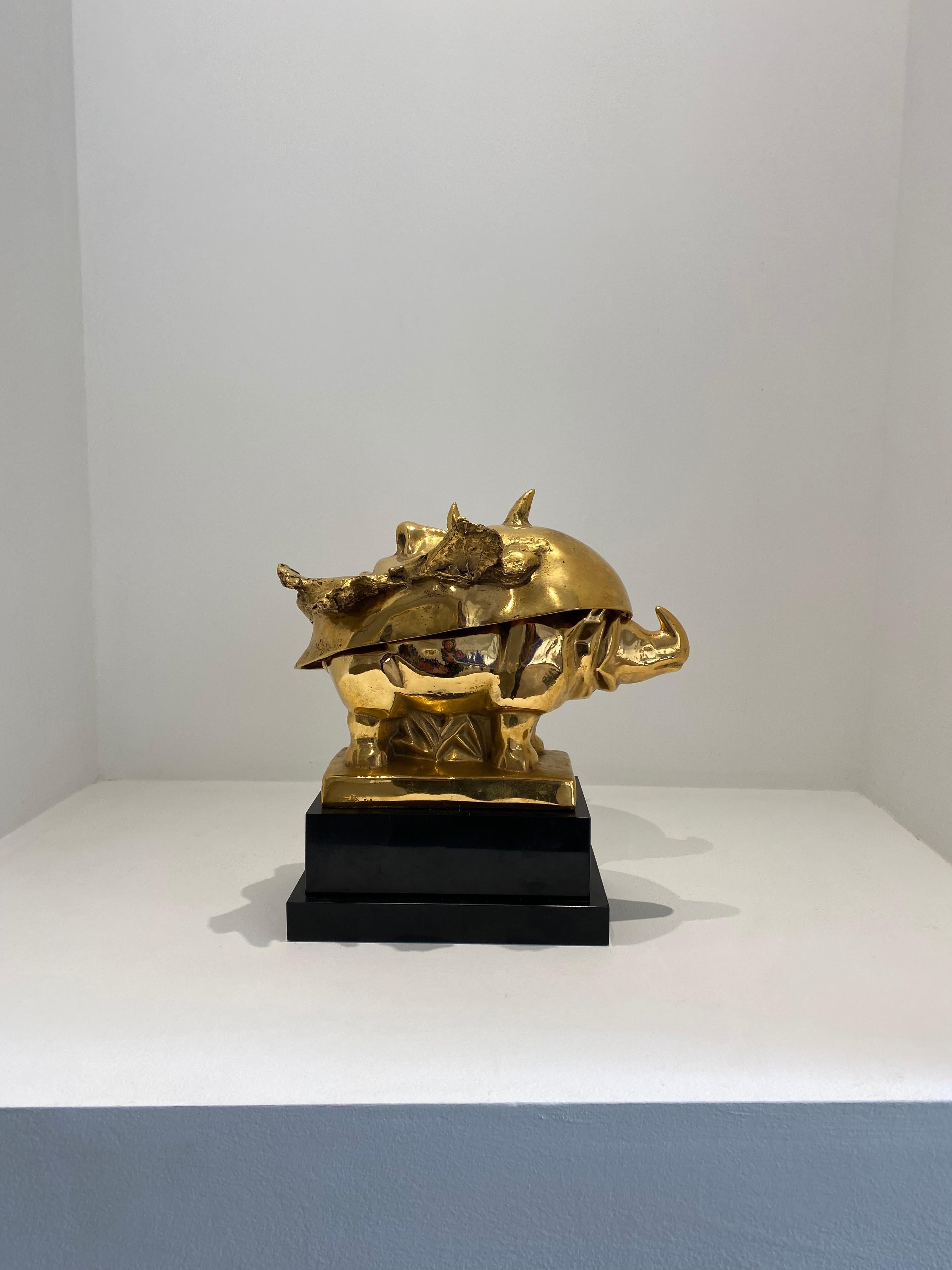 Masque de Napoléon sur un Rhinocéros, Sculpture, Dali, Or, Animaux, Bronze en vente 3