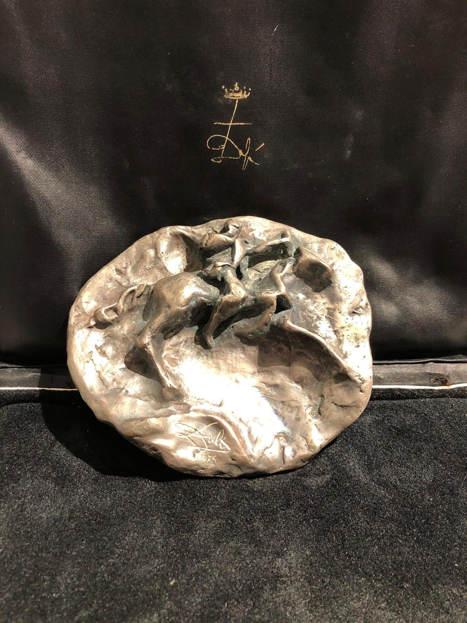Salvador Dal: Originale moderne figurative Bronzeskulptur, Salvador Dal, „Hispanidad“ 1