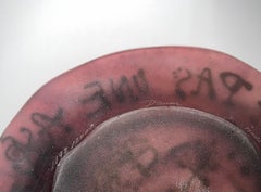 Salvador Dalí, "Ceci n'est pas une assiette", Daum glass plate