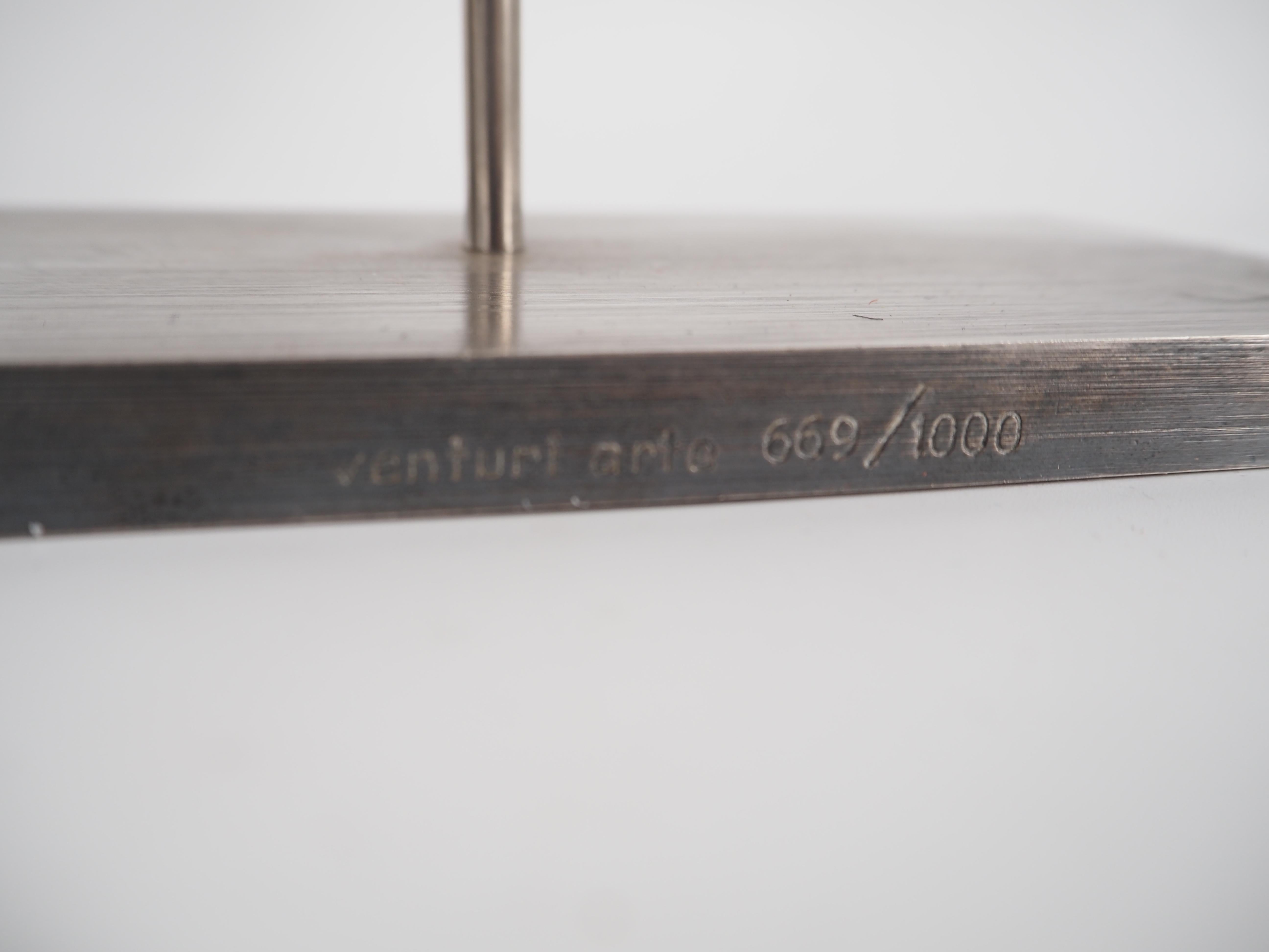 Venus Giraffen mit Schubladen - Bronzeskulptur SIGNED (Descharnes #69) (Surrealismus), Sculpture, von Salvador Dalí
