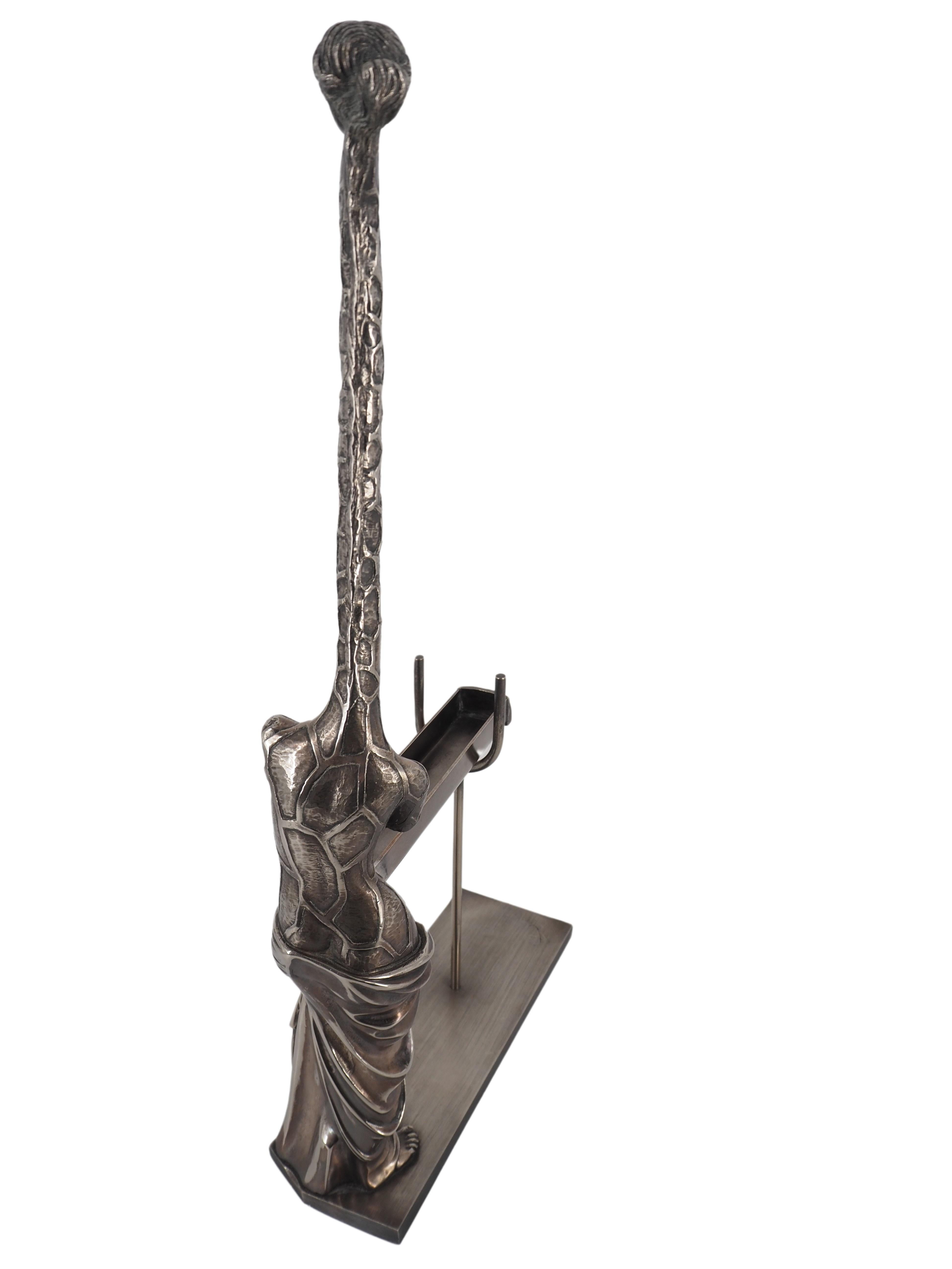 Venus Giraffen mit Schubladen - Bronzeskulptur SIGNED (Descharnes #69) 1