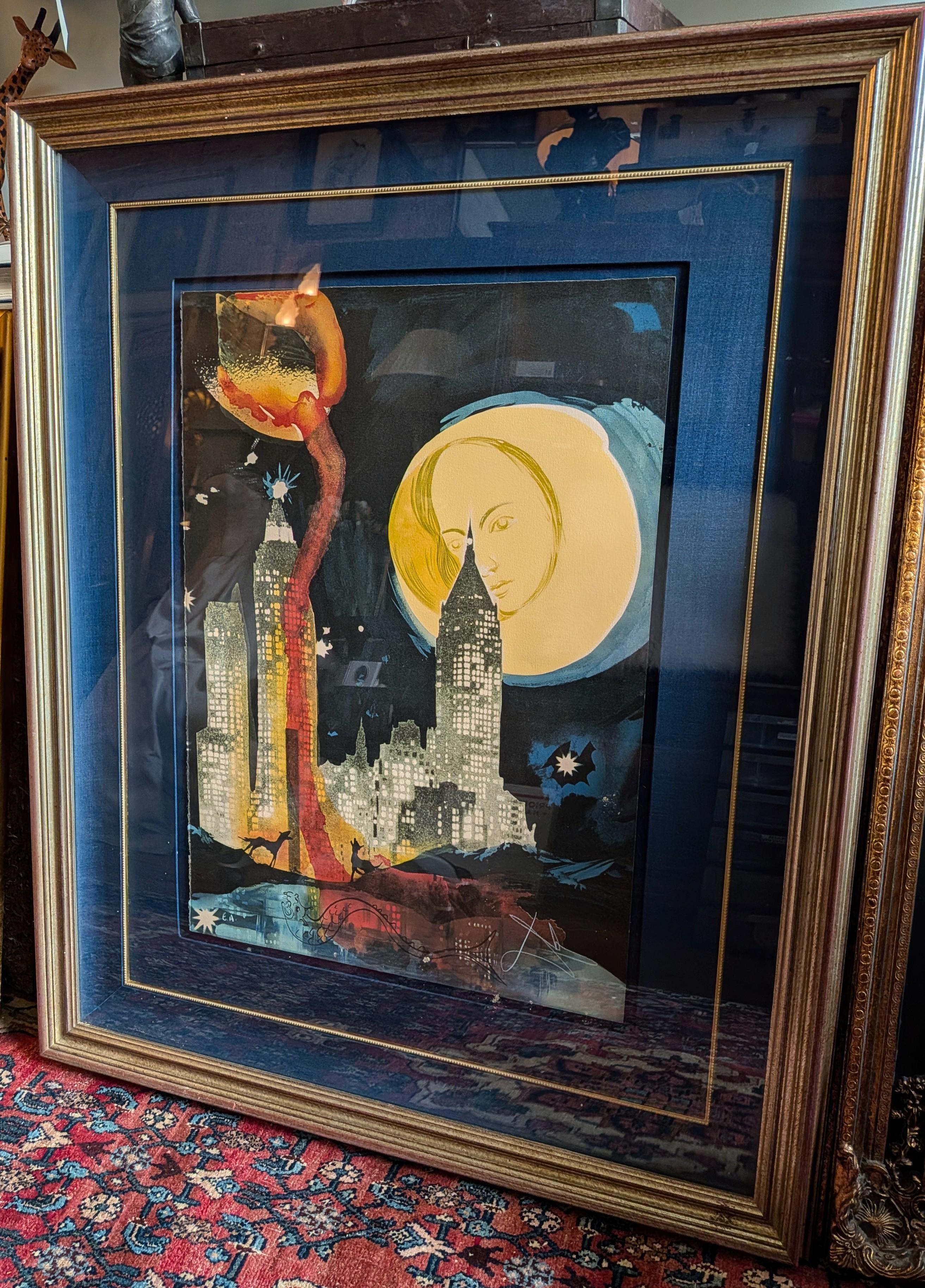 Nous vous proposons cette lithographie de Manhattan Skyline, circa 1976 - 1977, signée à la main par l'artiste de renom Salvador Dalí. Cette pièce faisait partie d'une galerie intitulée 20th Century Masters, mais elle a été stockée depuis 1999 et