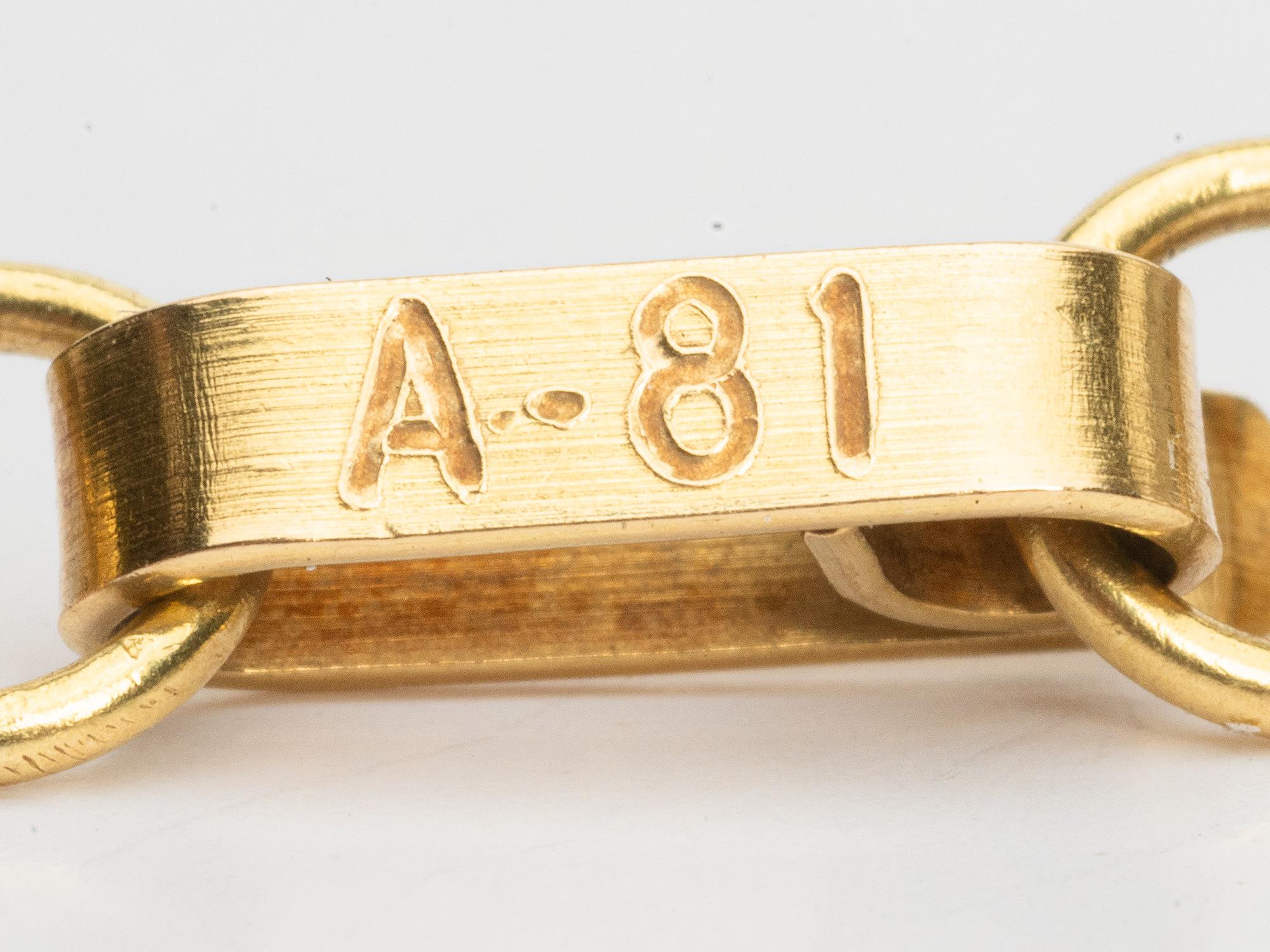 Salvador Dali St. Johns Collana con ciondolo a catena in oro 18k in vendita 3