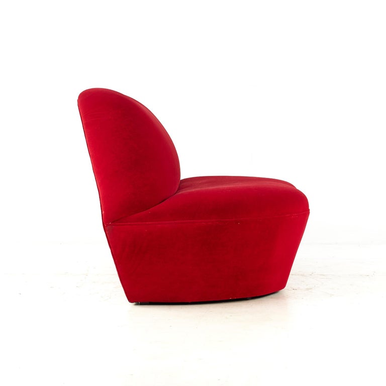 Salvador Dali Style Mid Century Lip Shaped Sofa For Sale at 1stDibs