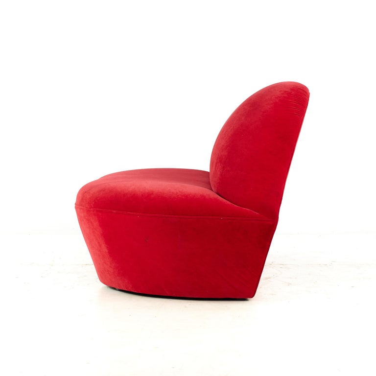 Salvador Dali Style Mid Century Lip Shaped Sofa For Sale at 1stDibs