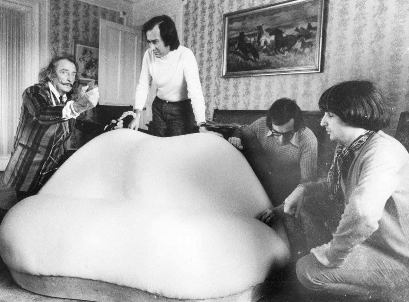Surrealistisches Sofa „Salivasofa“ mit roten Lippen, Prototyp 7