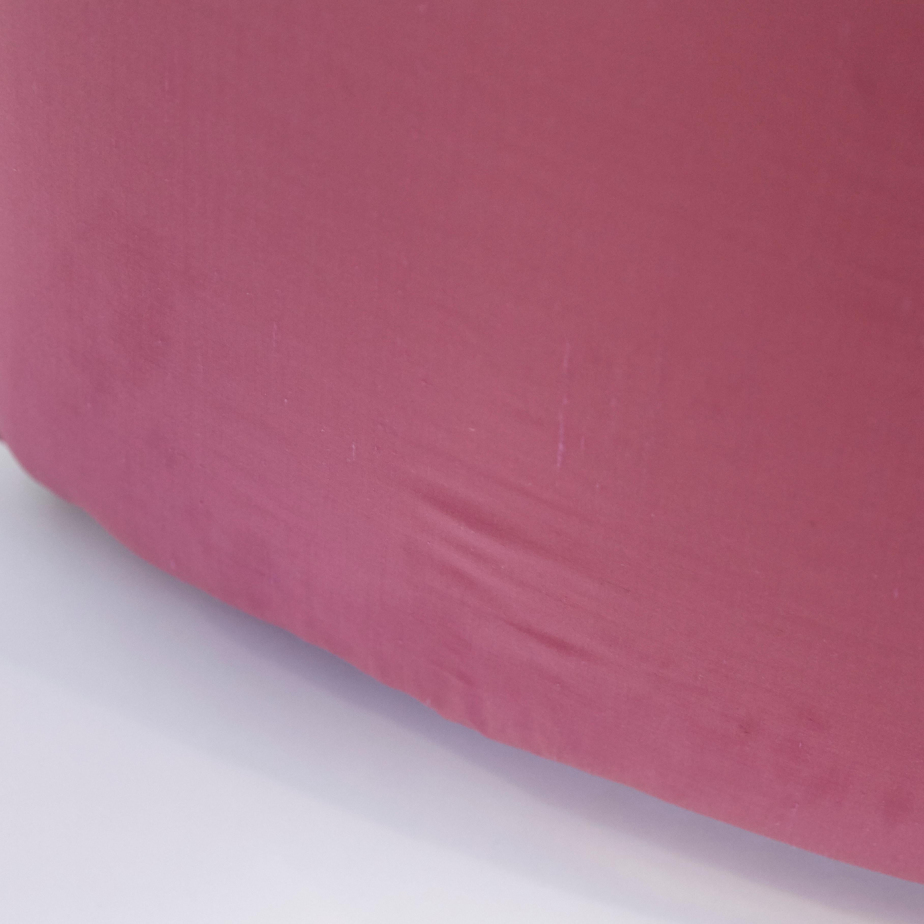 Salvador Dali Surrealist 'Vis-à-vis De Gala' Pink Upholstered Sofa, Nº 54 For Sale 8