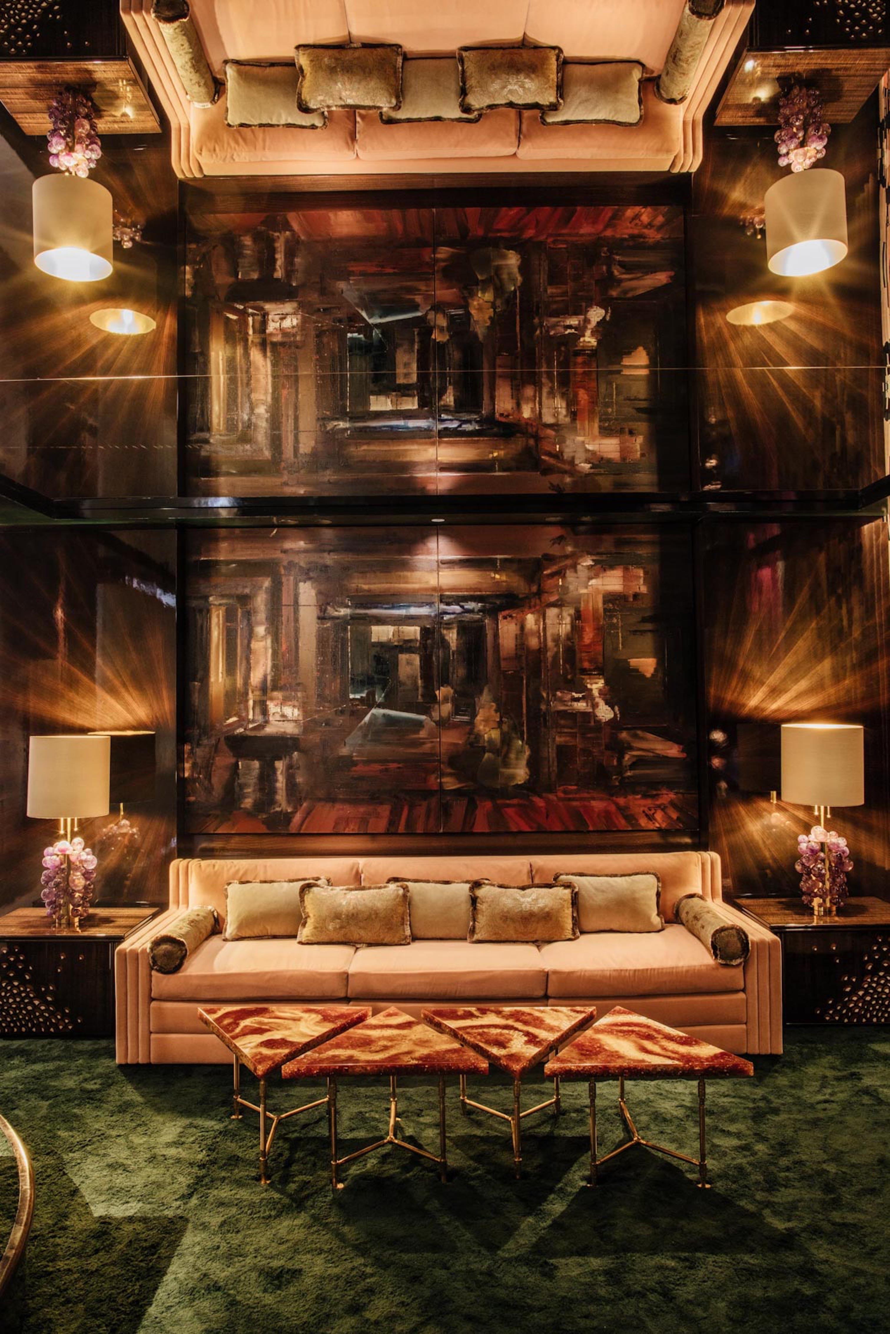 Salvadore Großes Sofa Pierre Frey mit Stoff entworfen von Laura Gonzalez (Sonstiges) im Angebot