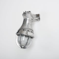 Lampes murales antidéflagrantes récupérées de la marine américaine