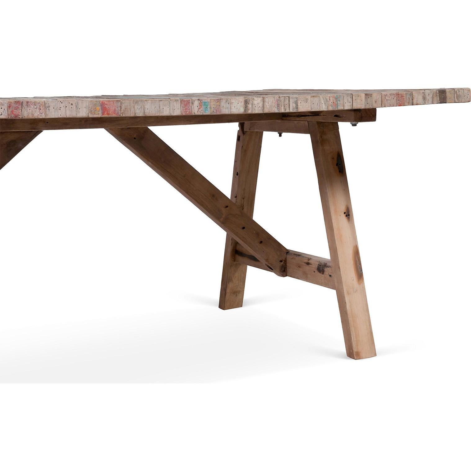 Balinais Table à tréteaux balinais en bois de récupération I en vente