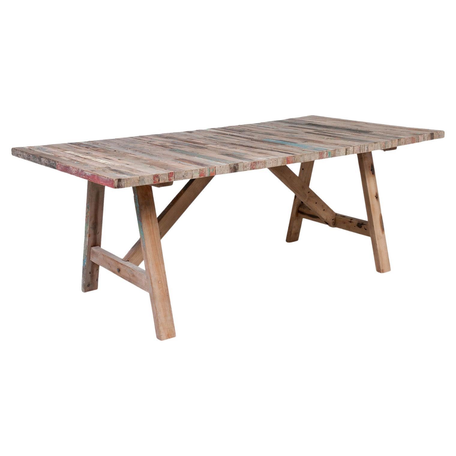 Table à tréteaux balinais en bois de récupération I en vente