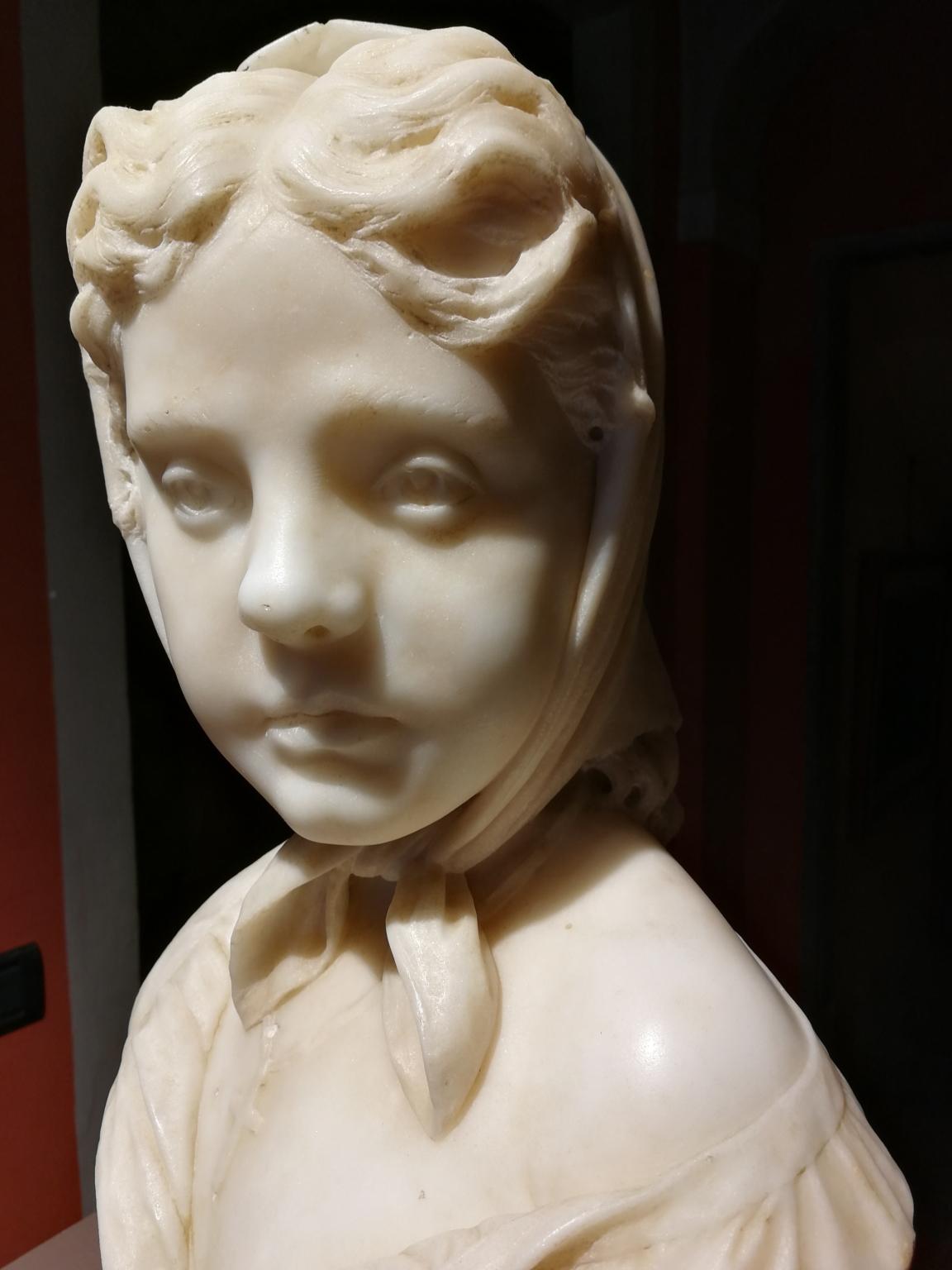 Scultura in marmo italiana ritratto di fanciulla religiosa del XIX secolo For Sale 7