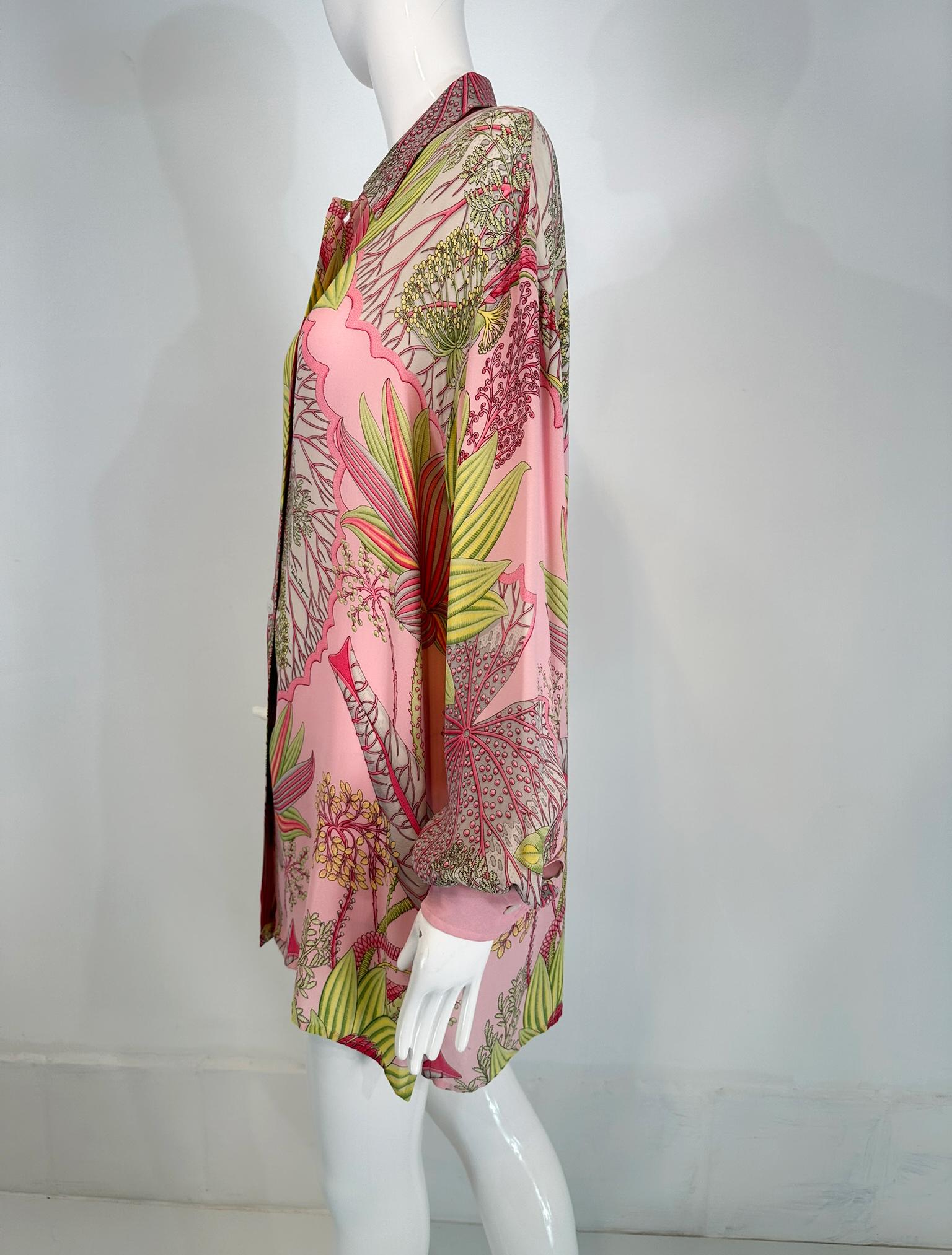 Women's Salvatore Ferragamo 1990s Silk Crepe Tropical Foliage Oversize Blouse Tunic S For Sale