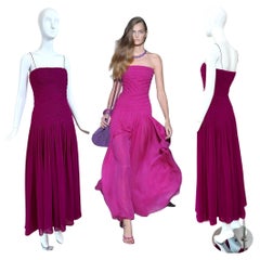 SALVATORE FERRAGAMO 2012 Vintage Runway Fuschia Gerafftes Langes Seidenkleid
