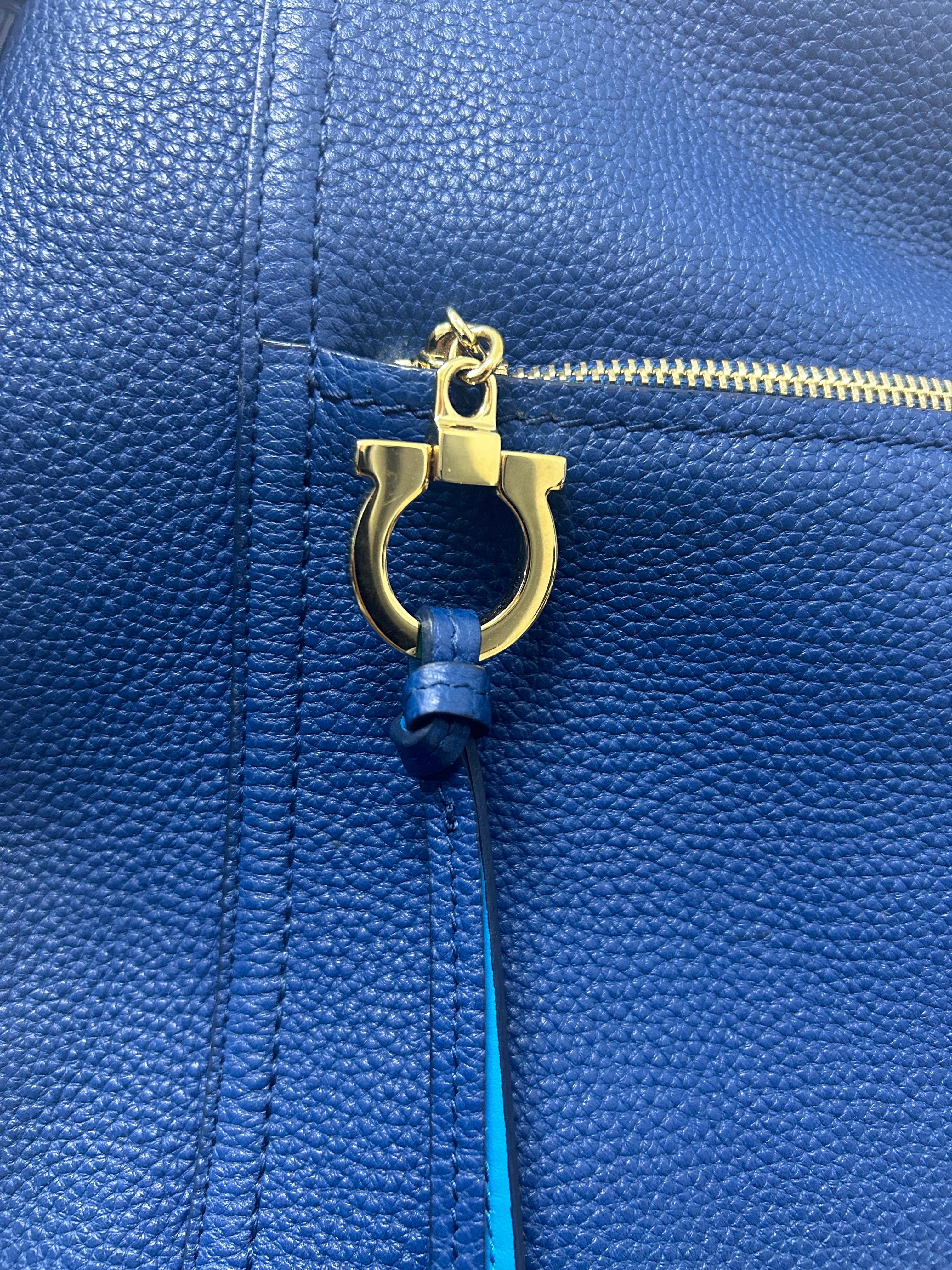 Salvatore Ferragamo Ally Hobo Bag In Excellent Condition In Amman, JO