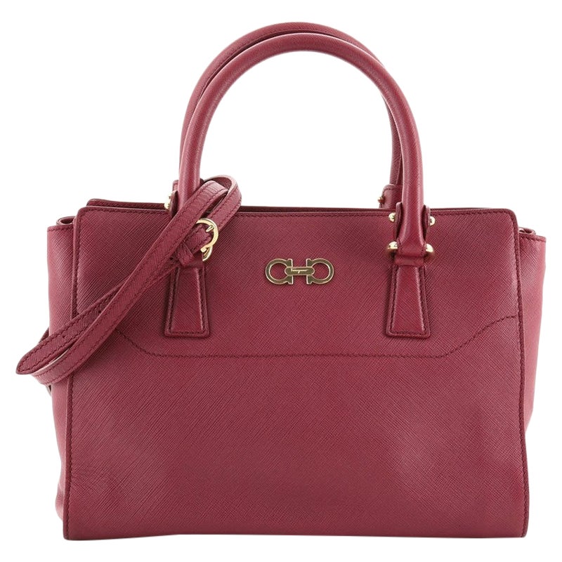 Salvatore Ferragamo Batik Fourre-tout Mini en cuir Saffiano