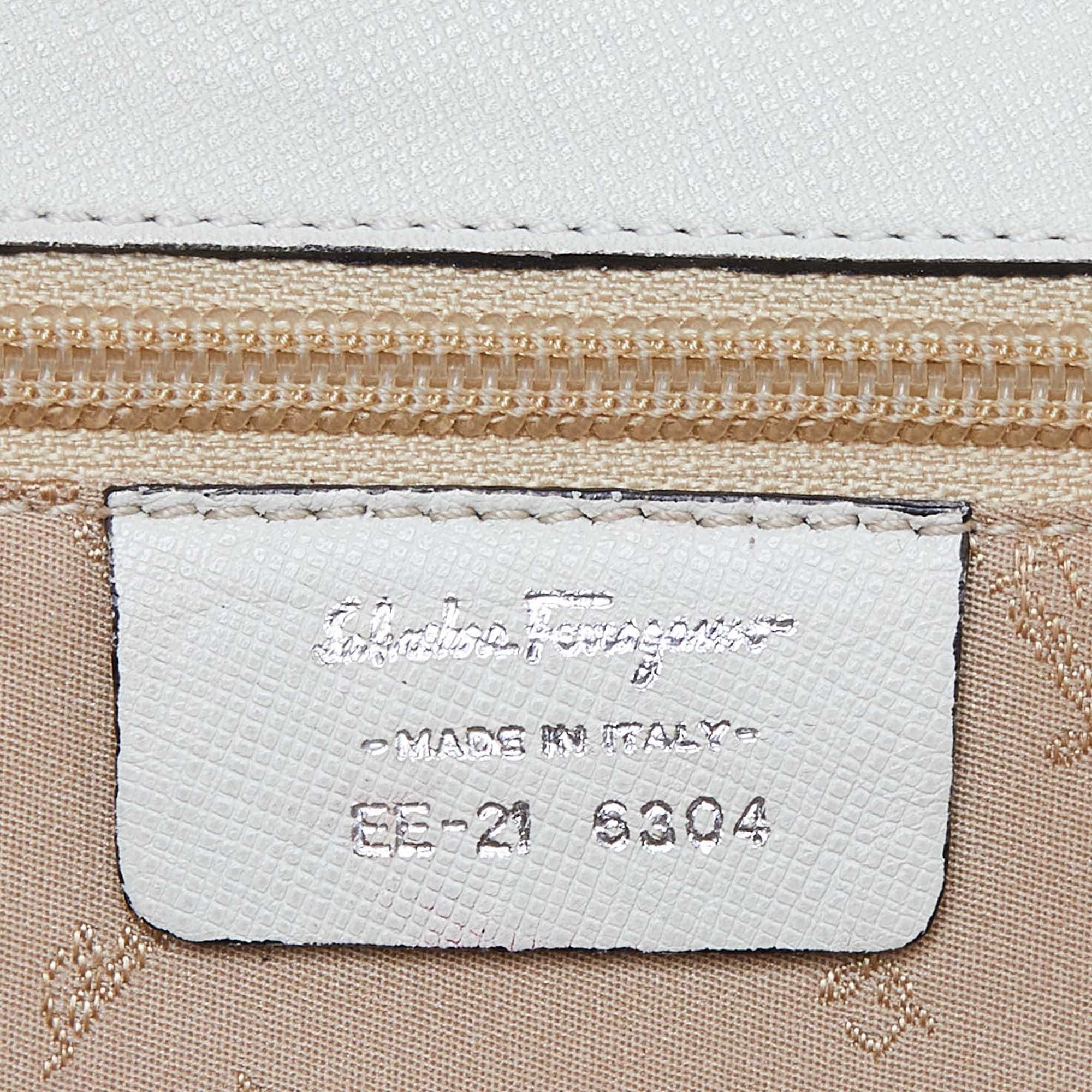 Salvatore Ferragamo Beige/Black Leather Flap Shoulder Bag 4