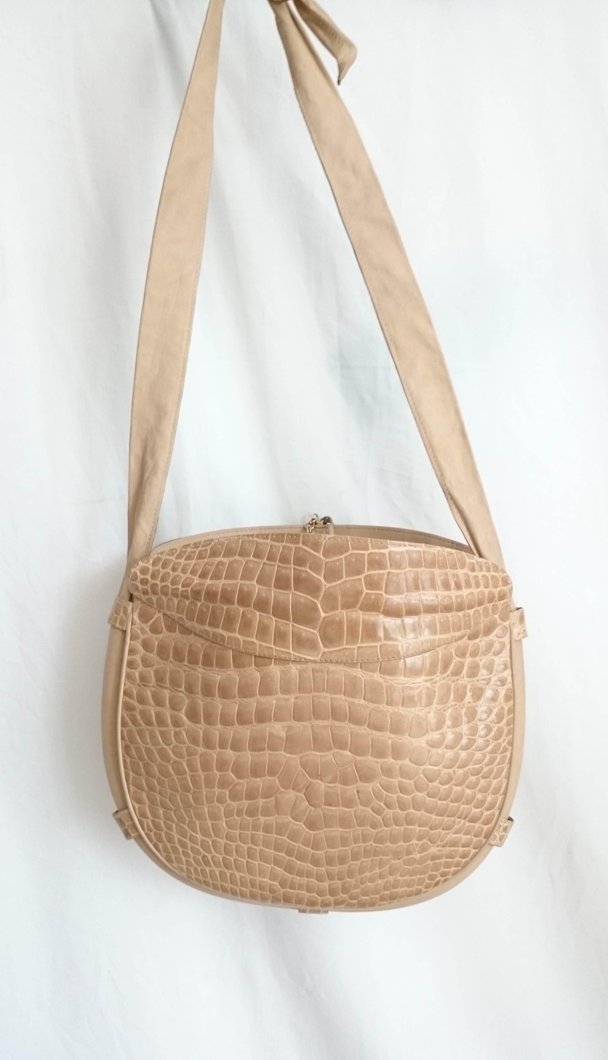 Women's Salvatore Ferragamo Beige Crocodile Shoulder Bag.  For Sale