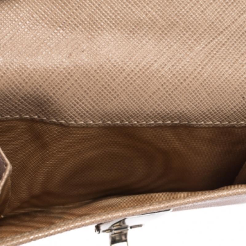 Salvatore Ferragamo Beige Leder Gancini Clip kompakte Brieftasche im Angebot 6