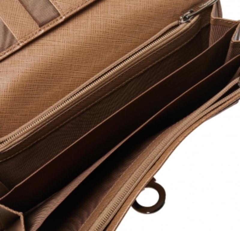 Salvatore Ferragamo Beige Leather Gancini Icona Continental Wallet For Sale 6