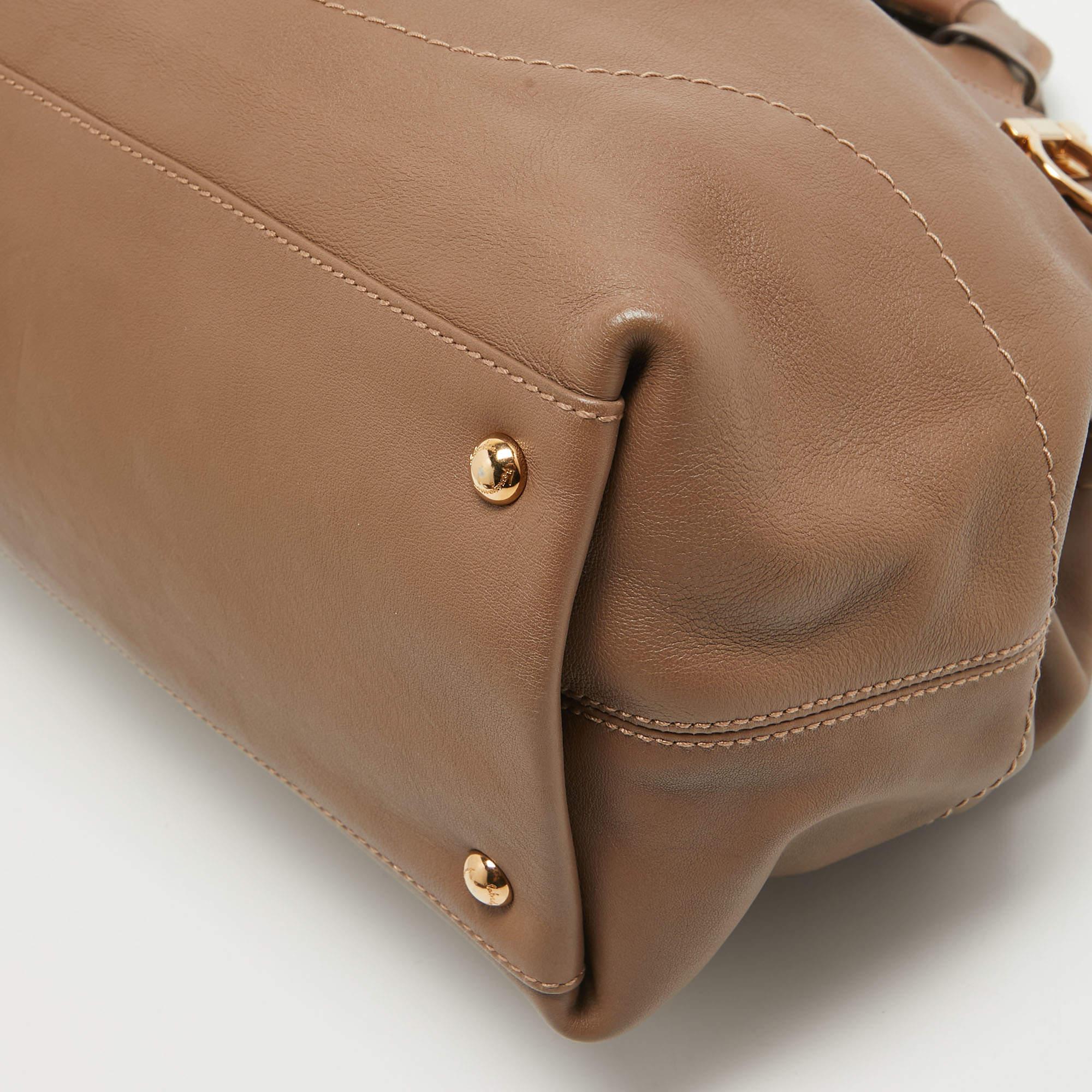Salvatore Ferragamo Beige Leather Large Wanda Top Handle Bag For Sale 5