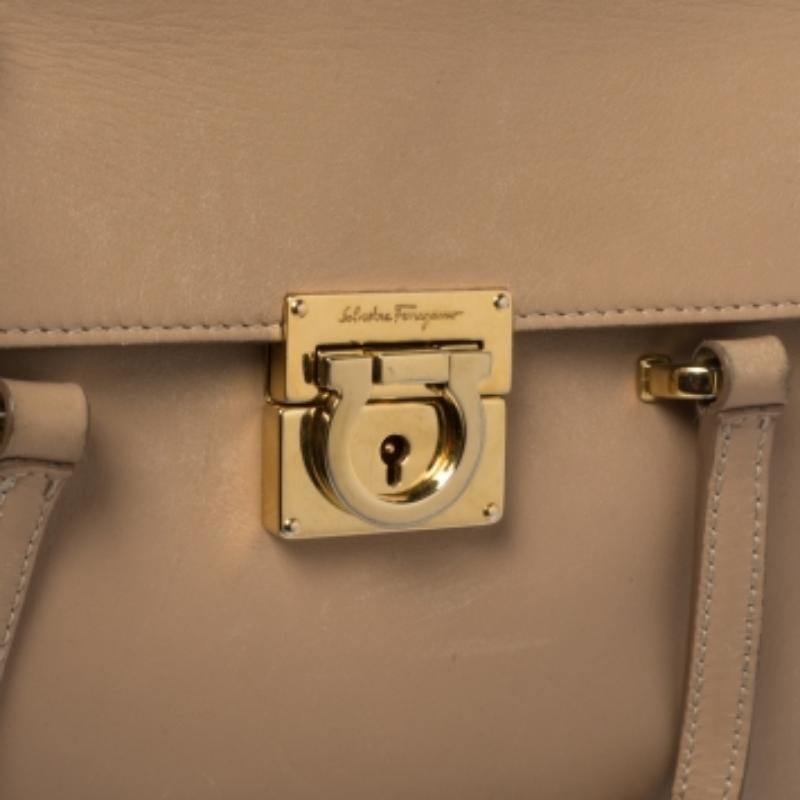 Salvatore Ferragamo Beige Leather Mara Satchel For Sale 3