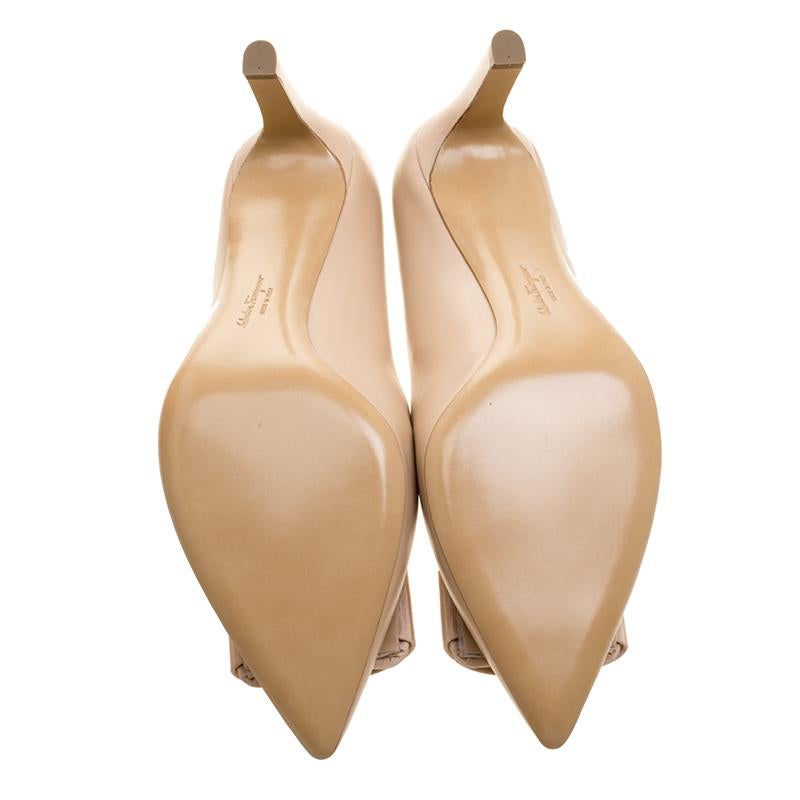 Salvatore Ferragamo Beige Leather Mimi Bow Detail Pointed Toe Pumps Size 41 2