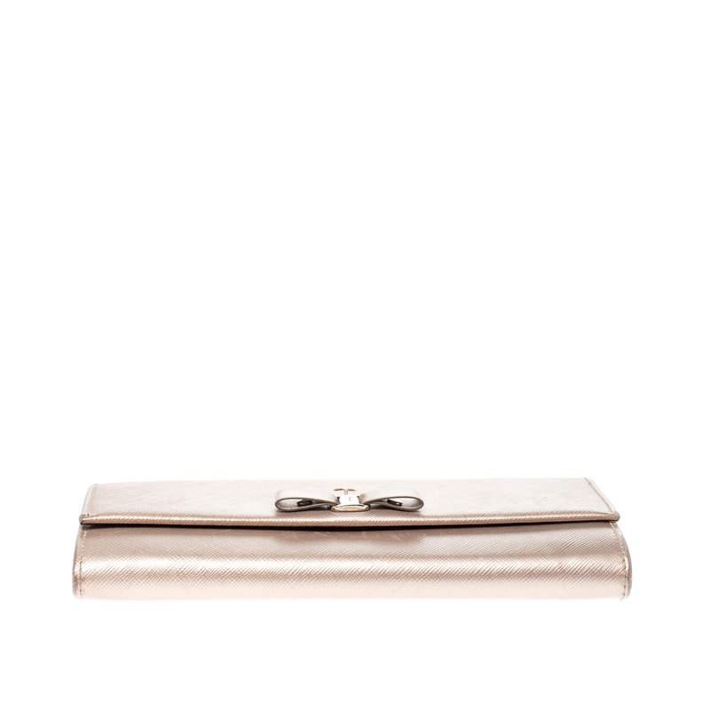 Salvatore Ferragamo Beige Metallic Leather Bow Continental Wallet 2