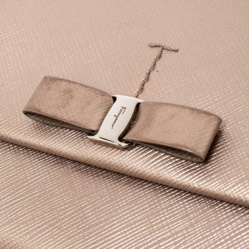 Salvatore Ferragamo Beige Metallic Leather Bow Continental Wallet 5