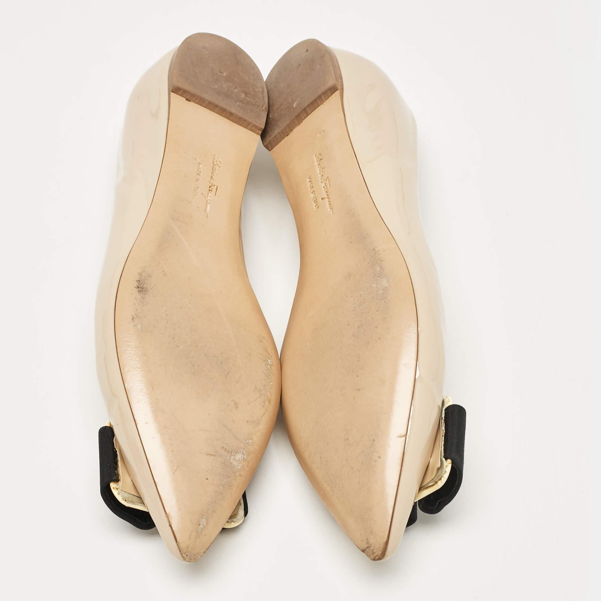 Salvatore Ferragamo Ballerine Mimi in vernice beige misura 38 1