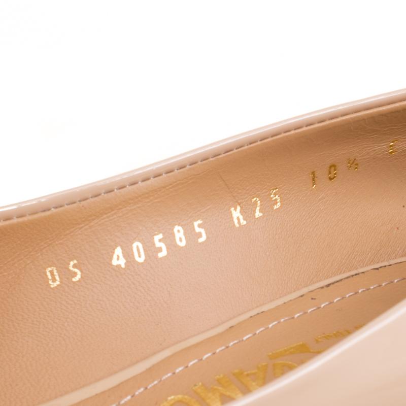 Salvatore Ferragamo Beige Patent Leather Sissi Bow Peep Toe Wedge Pumps Size 41 3