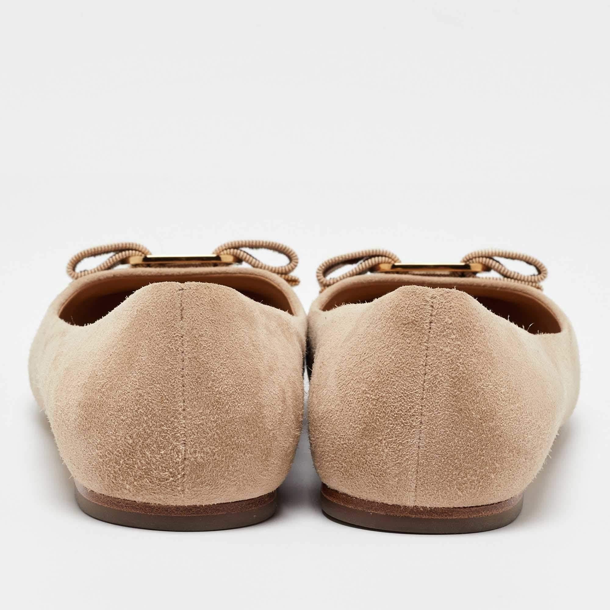 Salvatore Ferragamo Beige Suede Varina Ballet Flats Size 35.5 1