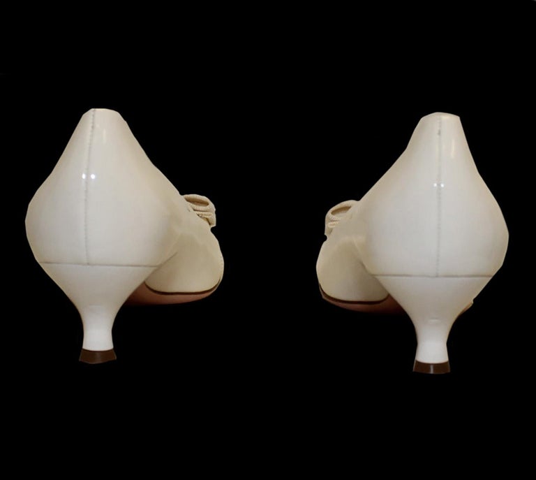 ferragamo vara bisque