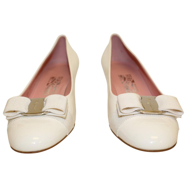 ferragamo vara new bisque