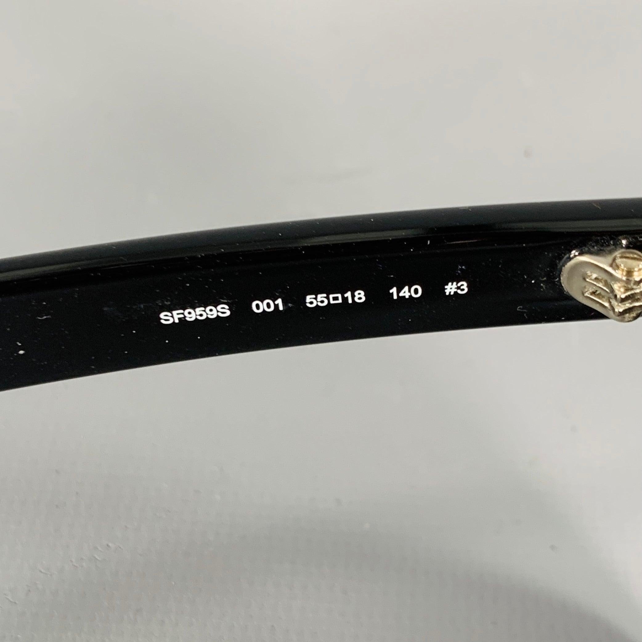 SALVATORE FERRAGAMO Lunettes de soleil en acétate noir Pour hommes en vente