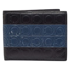Salvatore Ferragamo Billetera Bifold de Piel con Logotipo en Relieve Negro/Azul