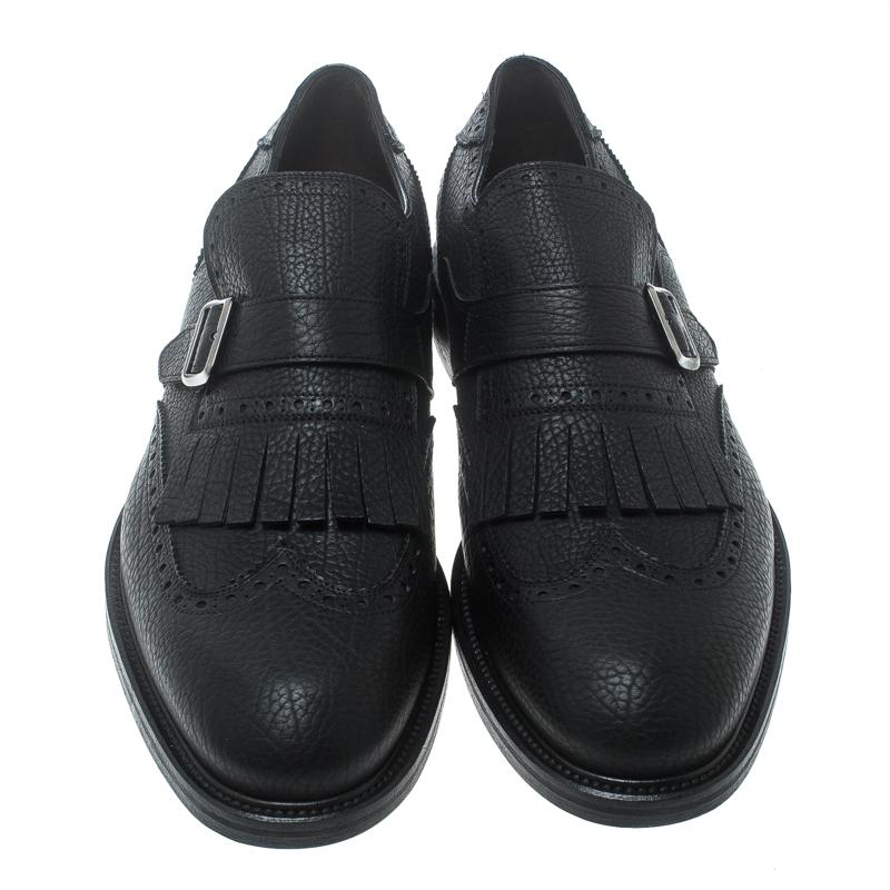 Salvatore Ferragamo Black Brogue Leather Genesis Fringe Wingtip Oxford Size 45 In New Condition In Dubai, Al Qouz 2