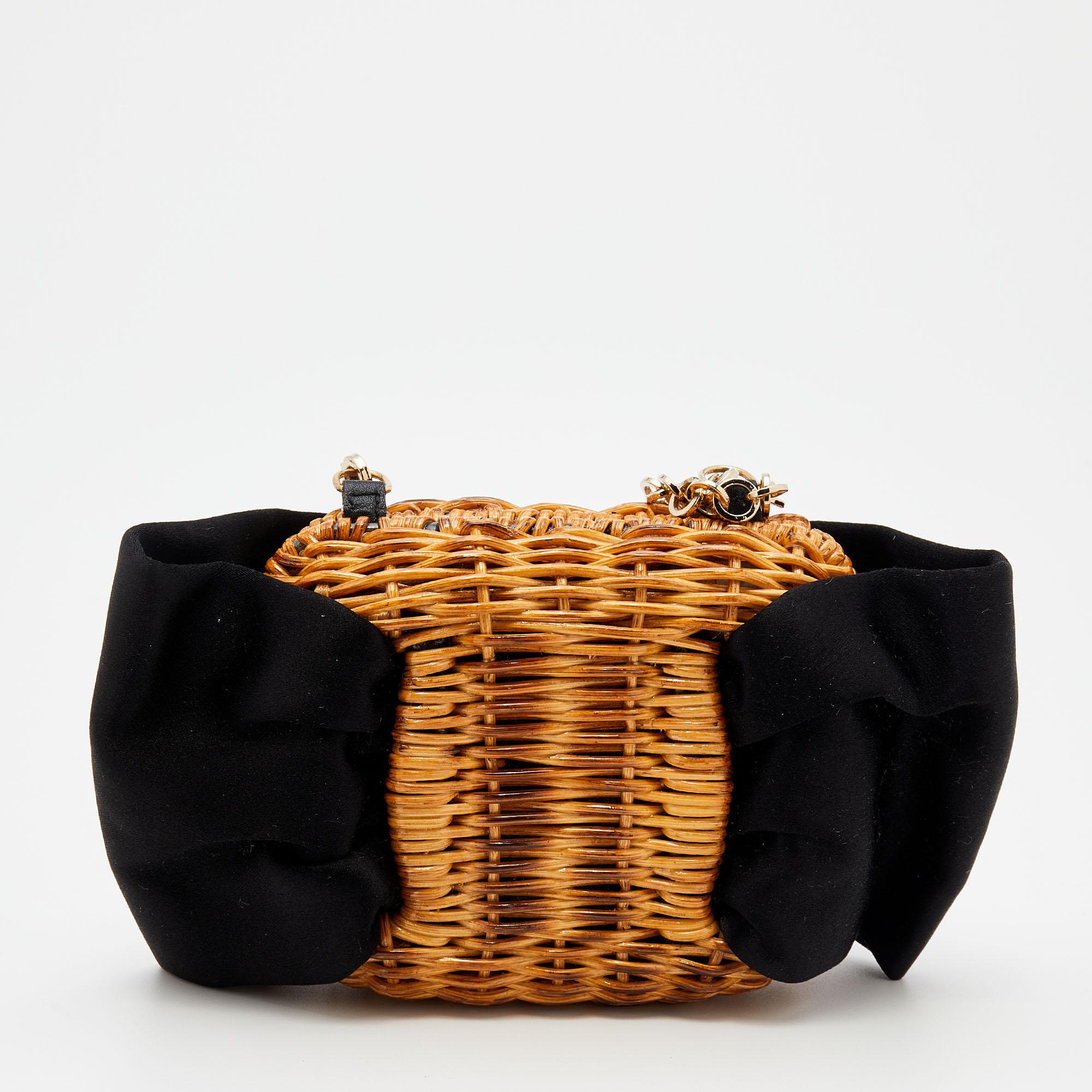 New Spring 2005 Collection Kate Spade Wicker Straw Rattan Clutch Bag at  1stDibs