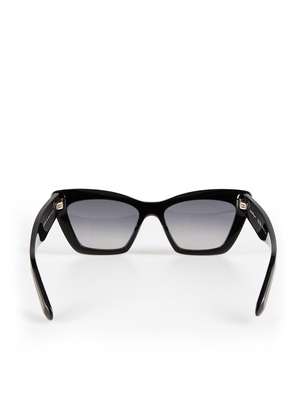 Women's Salvatore Ferragamo Black Cat Eye Gradient Sunglasses For Sale