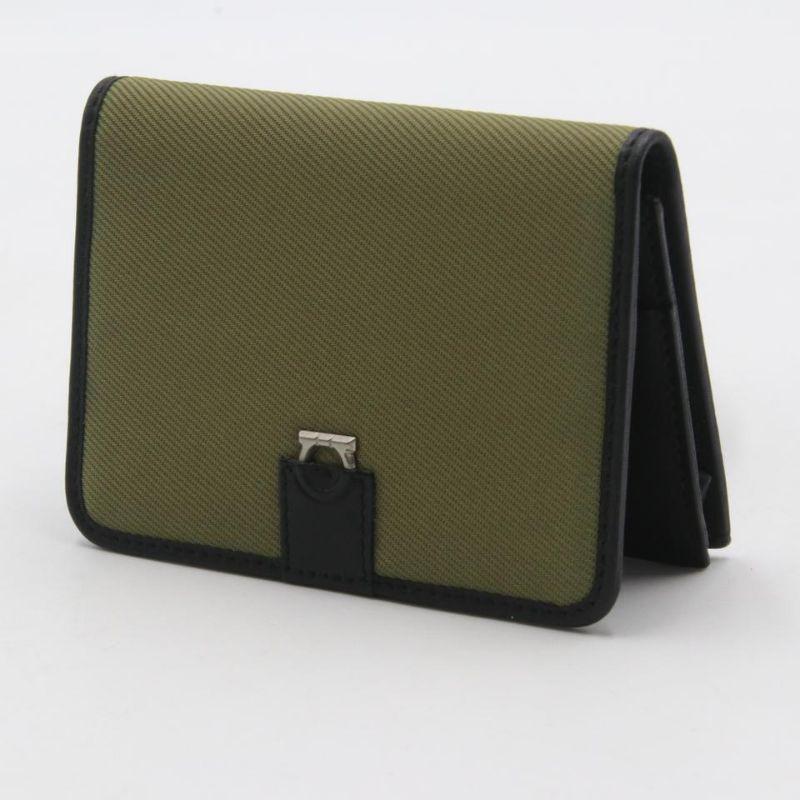 Salvatore Ferragamo Black Green Canvas & Leather Compact Flap Card Holder Wallet In New Condition For Sale In Downey, CA